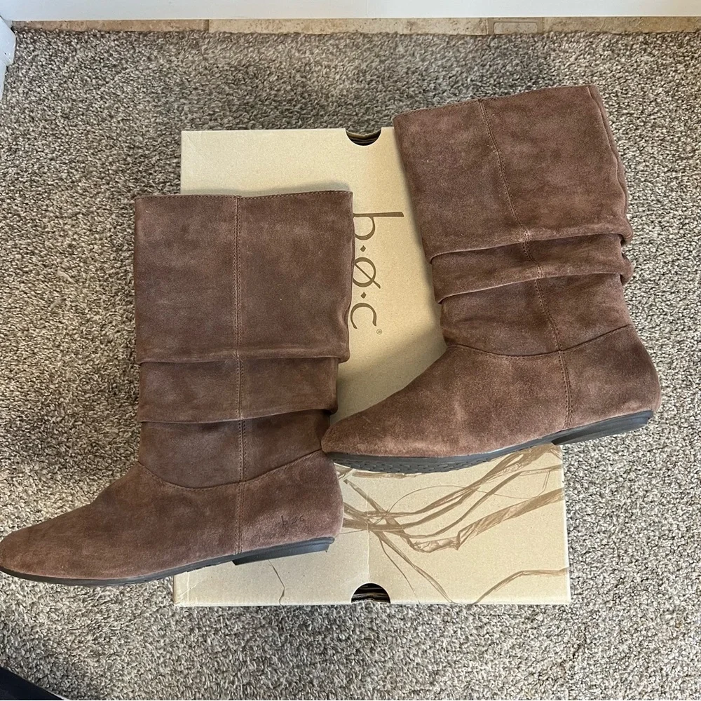 BOC Born Concepts Brown Suede Mid Calf‎ Pull On Boots Bistro style, Size 7